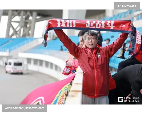 卡利亚里球迷远征团获赞,俱乐部发声致谢 卡利亚里球迷远征团获赞,俱乐部发声致谢