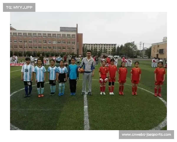 辽宁省青少年雪地足球精英赛开赛，24队参与角逐